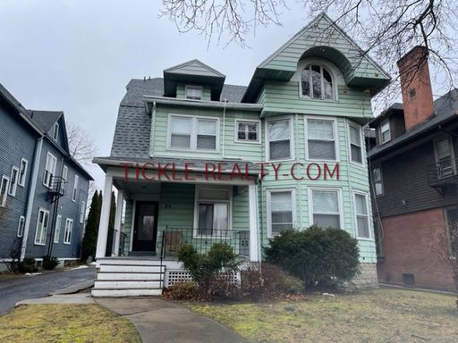NOTA 3rd Floor 2 Bedroom Unit- On Site Laundry, Parking, Dishwasher – photo 1