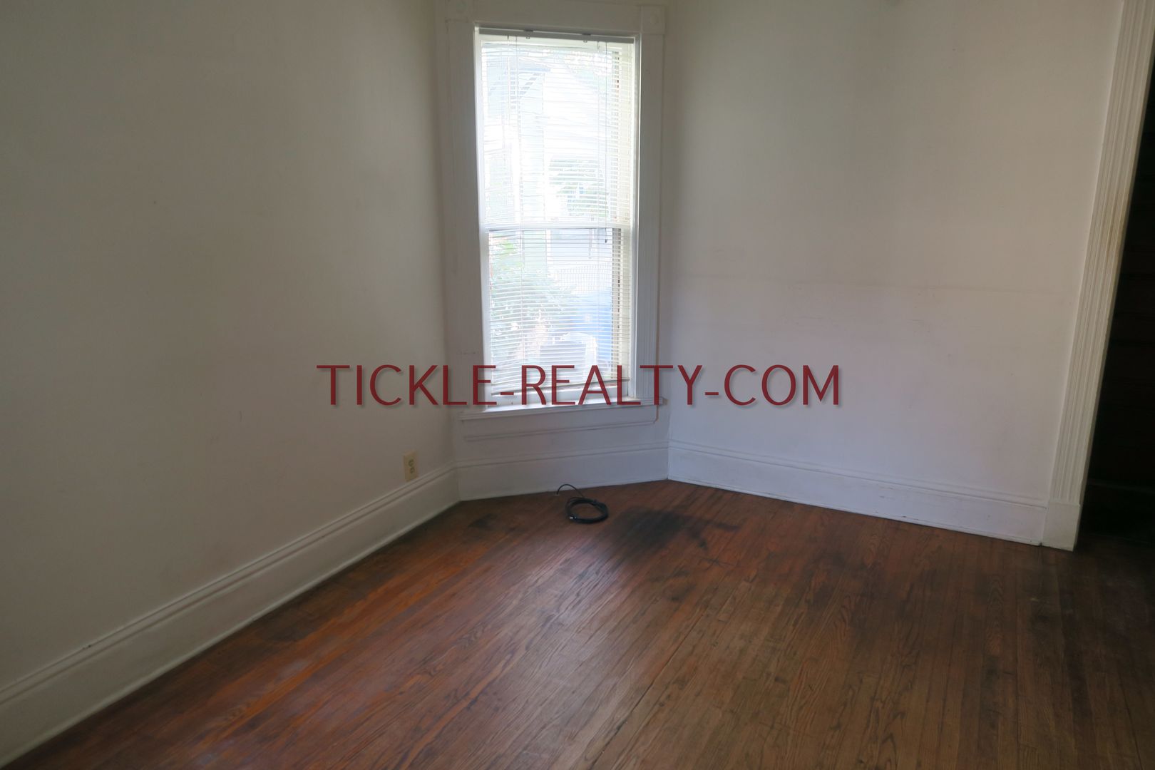 Rochester Apartment: 626 University Ave