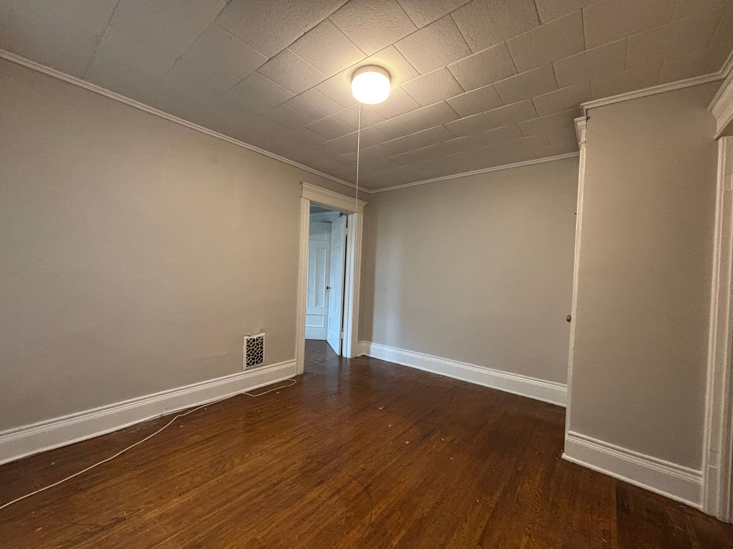 Rochester Apartment: 82 South Union