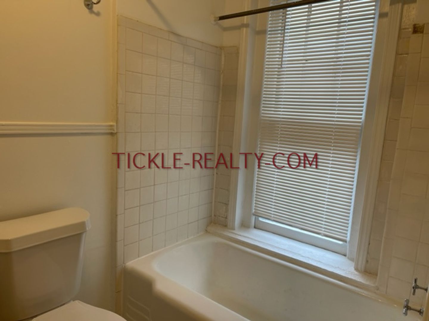 Rochester Apartment: 666-670 Monroe Ave