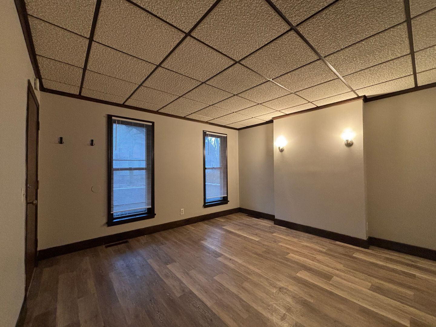 Rochester Apartment: 213-215-217 Meigs Street