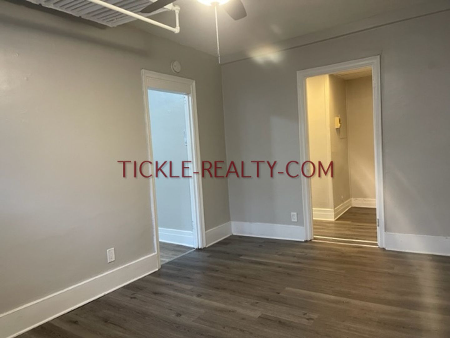 Rochester Apartment: 292 Oxford St