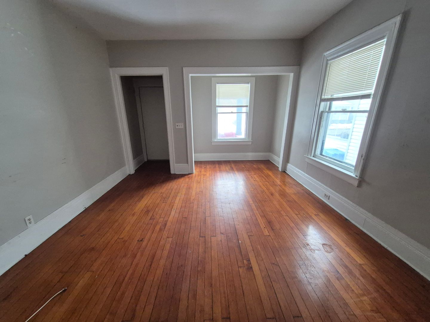 Rochester Apartment: 1107-1109 South Clinton