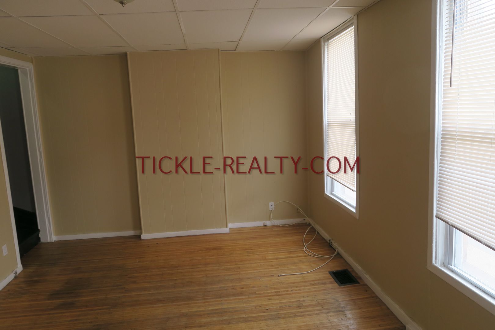 Rochester Apartment: 459 Meigs Street