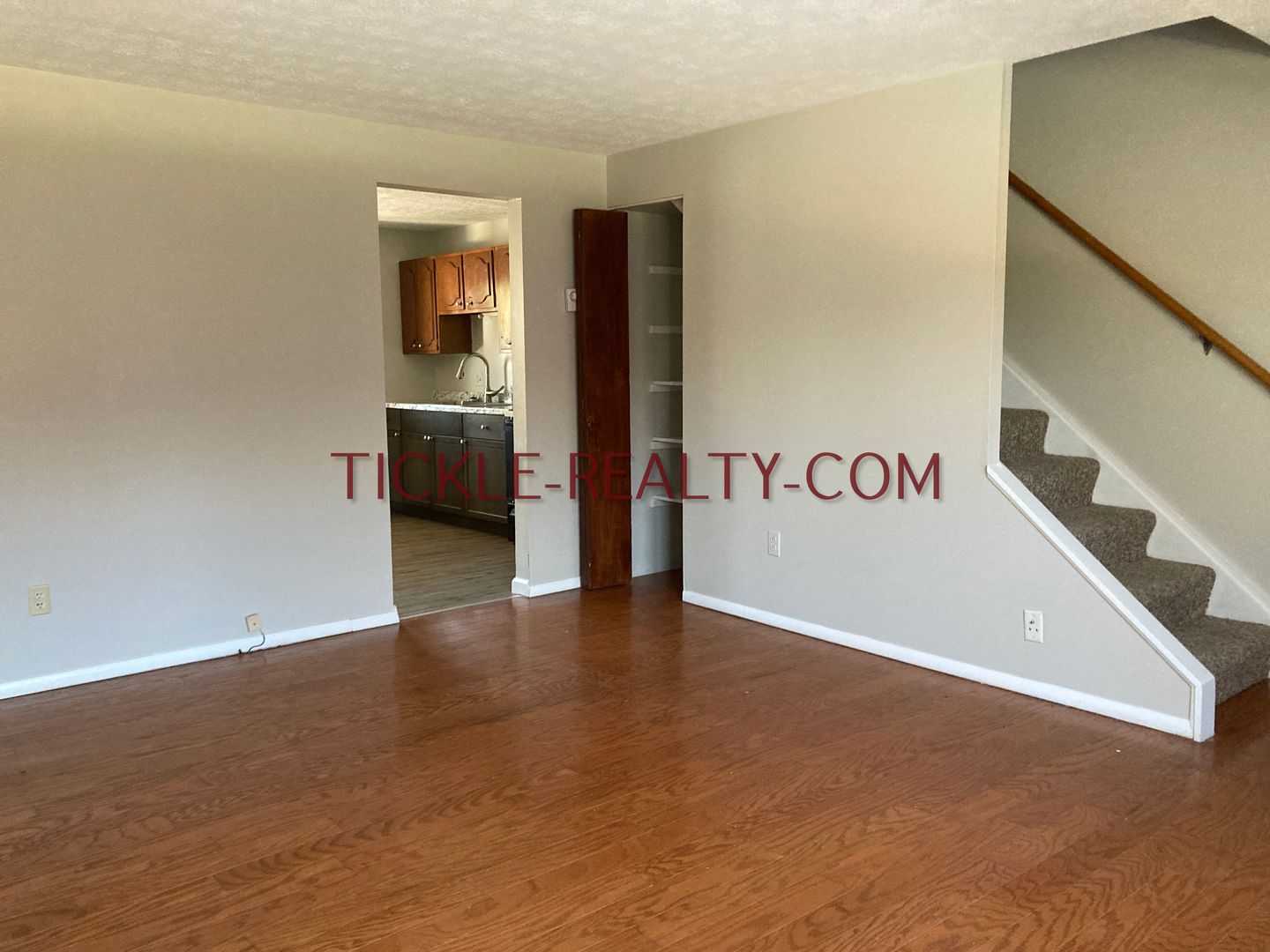 Lima Apartment: 1868 Livingston Street