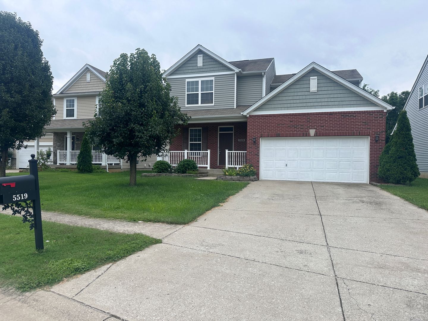 Louisville House: 5519 Bannon Crossings Dr