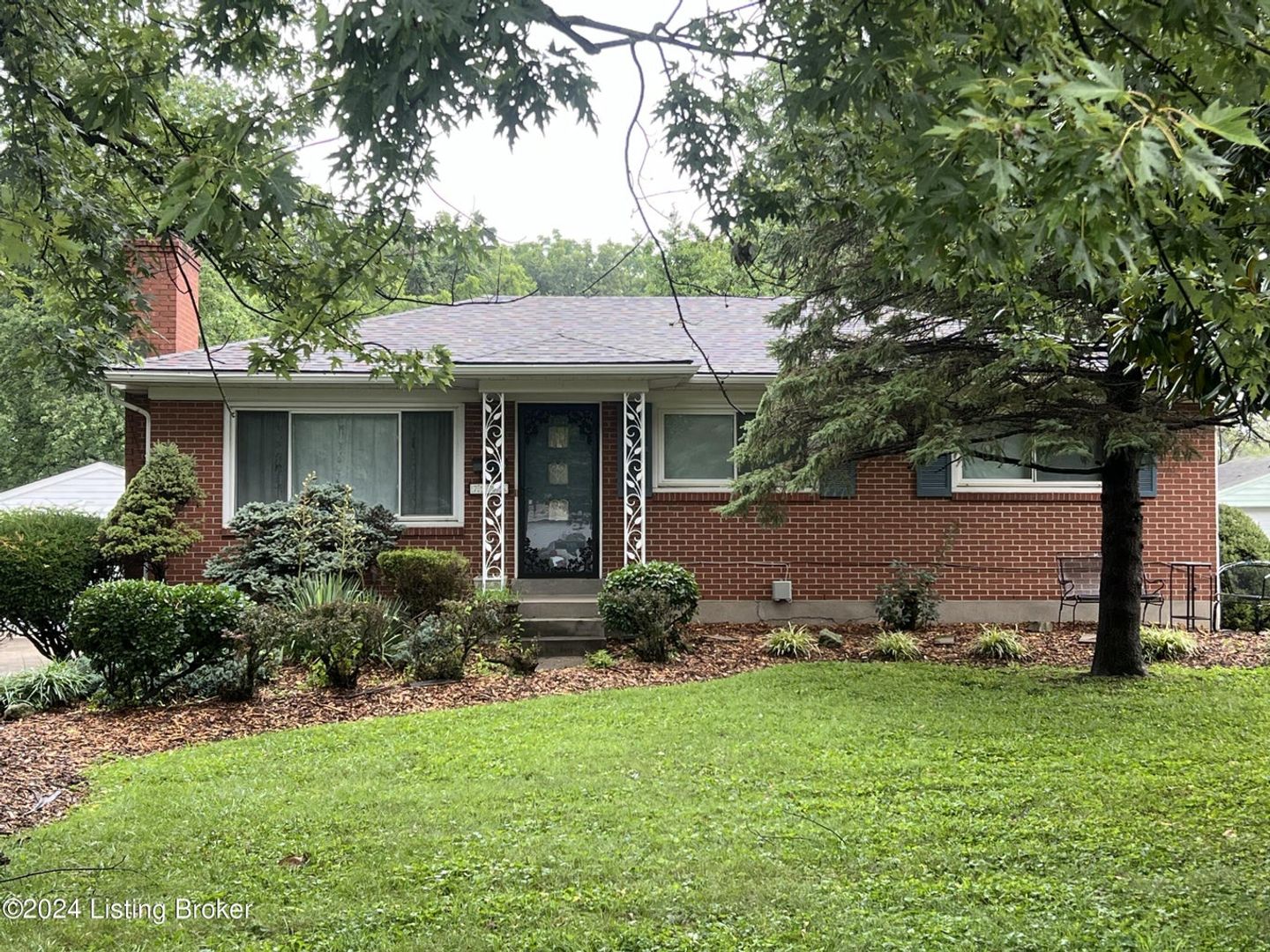 Louisville House: 7105 Nachand Lane