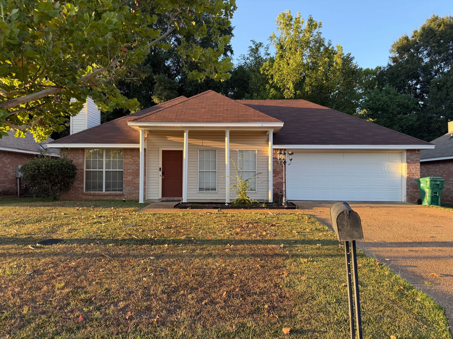 Byram House: 4422 Blake Circle