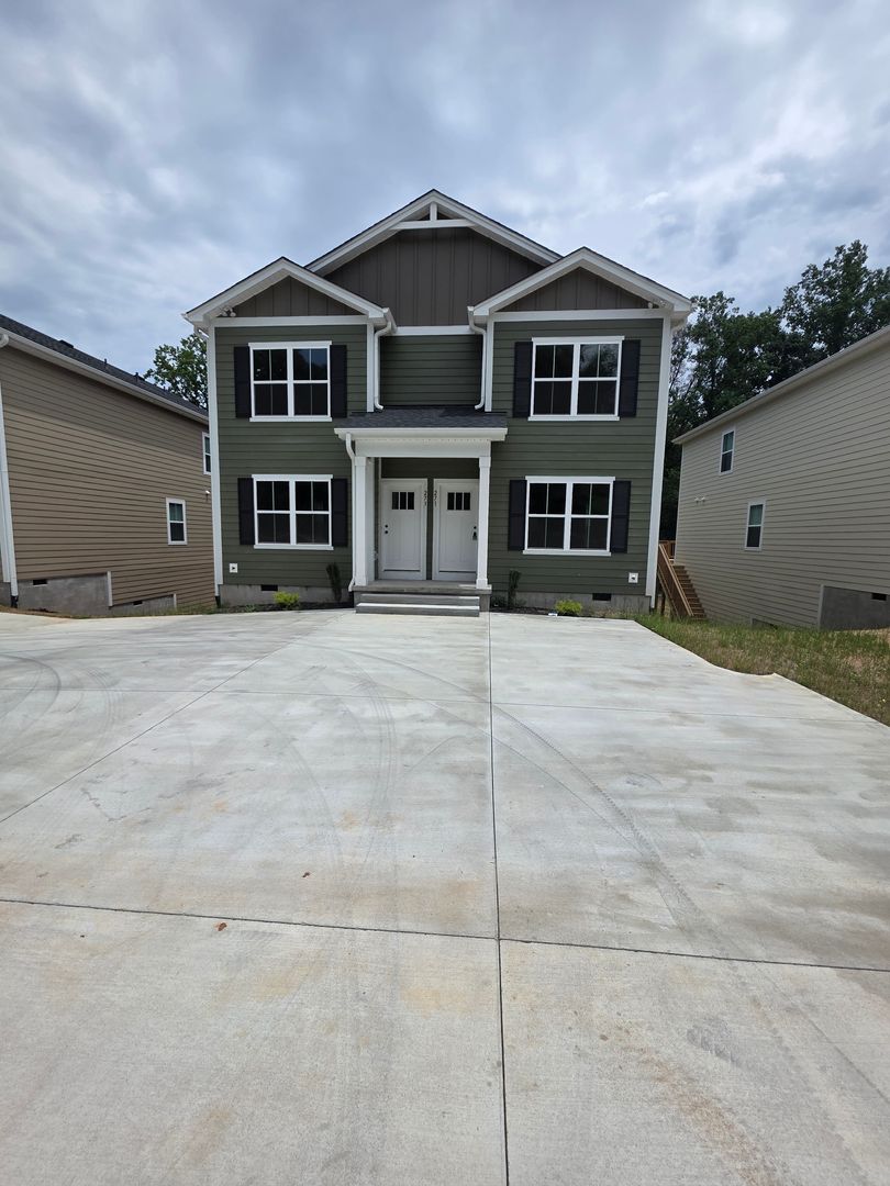 Spartanburg Townhome: 271 Vanderbilt Rd.
