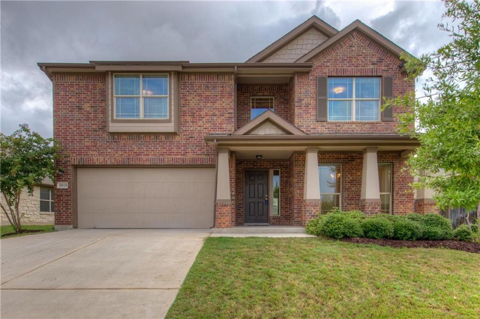 Pflugerville House: 18629 Falcon Pointe Boulevard