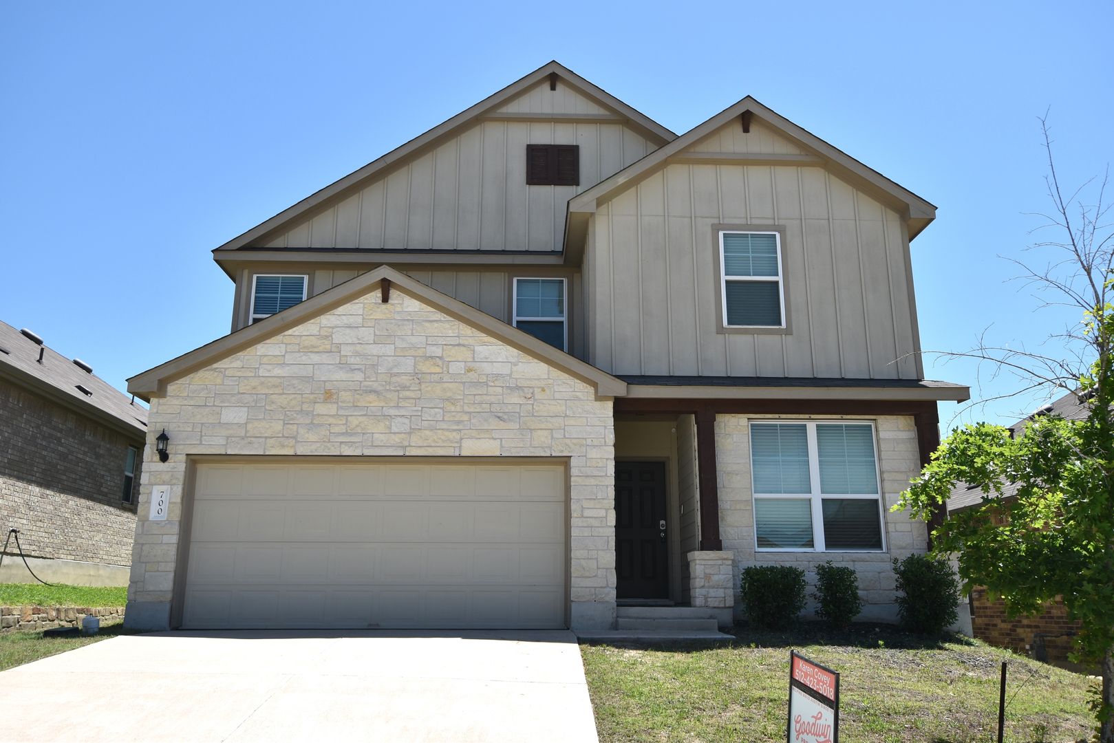 Buda House: 700 Bayberry Circle