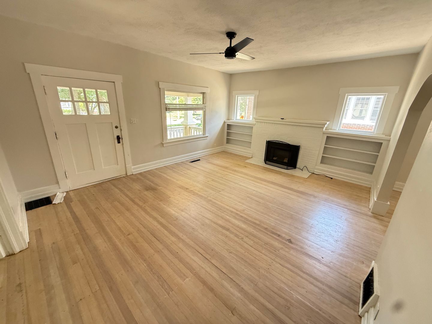 1038 S Fremont Ave 8 of 12