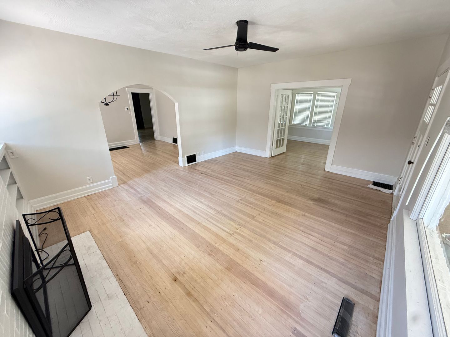 1038 S Fremont Ave 9 of 12