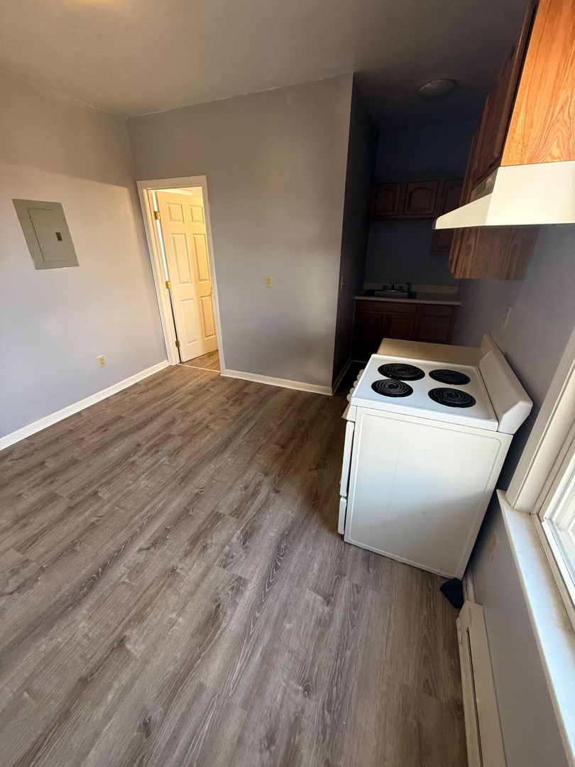 Leominster Apartment: 51-53-55 Pleasant Street
