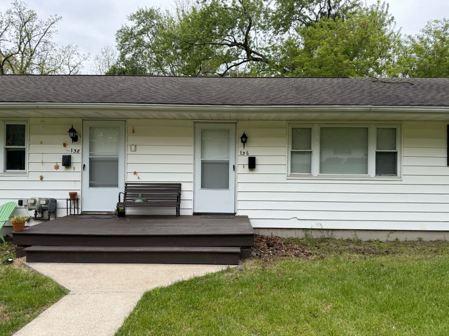 Kalamazoo Apartment: 136 - 138 S. Berkley Street