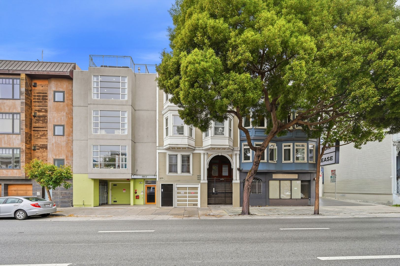San Francisco Apartment: 1869-1873  Lombard Street