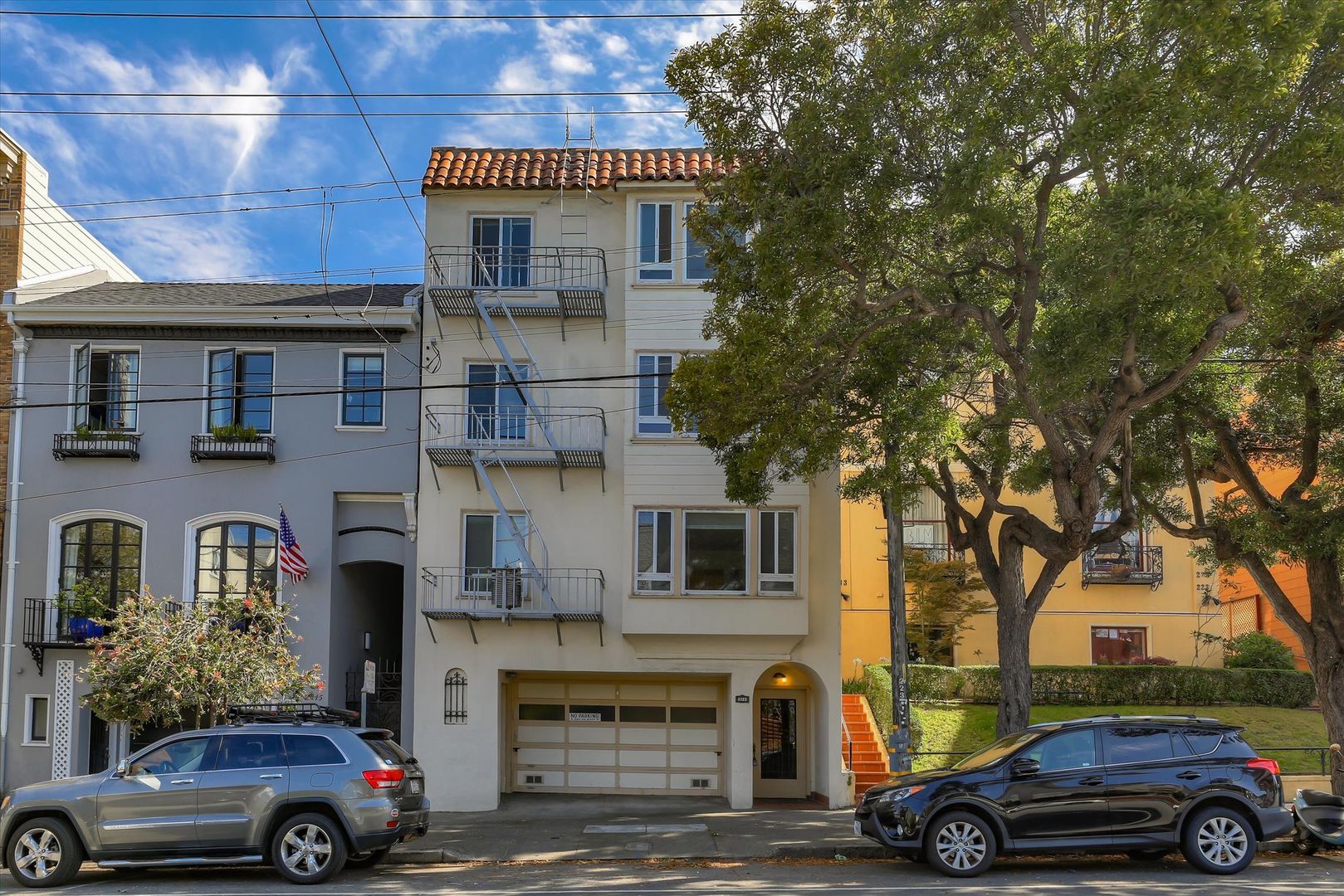 San Francisco Apartment: 2223 Lake Street