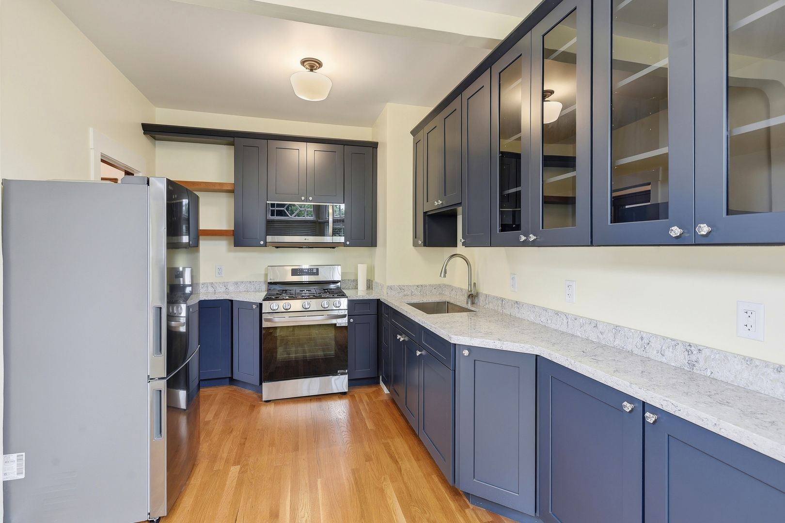 105 Richland Avenue - 01 - Main Image