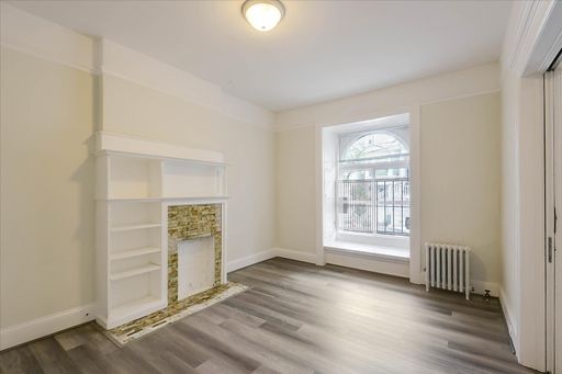 Prime Location Alamo Square Unit+ Shared Garden+ Contact for showing schedule! – photo 1