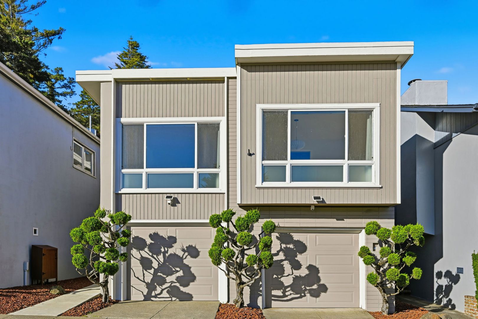 San Francisco House: 170 Oak Park Drive