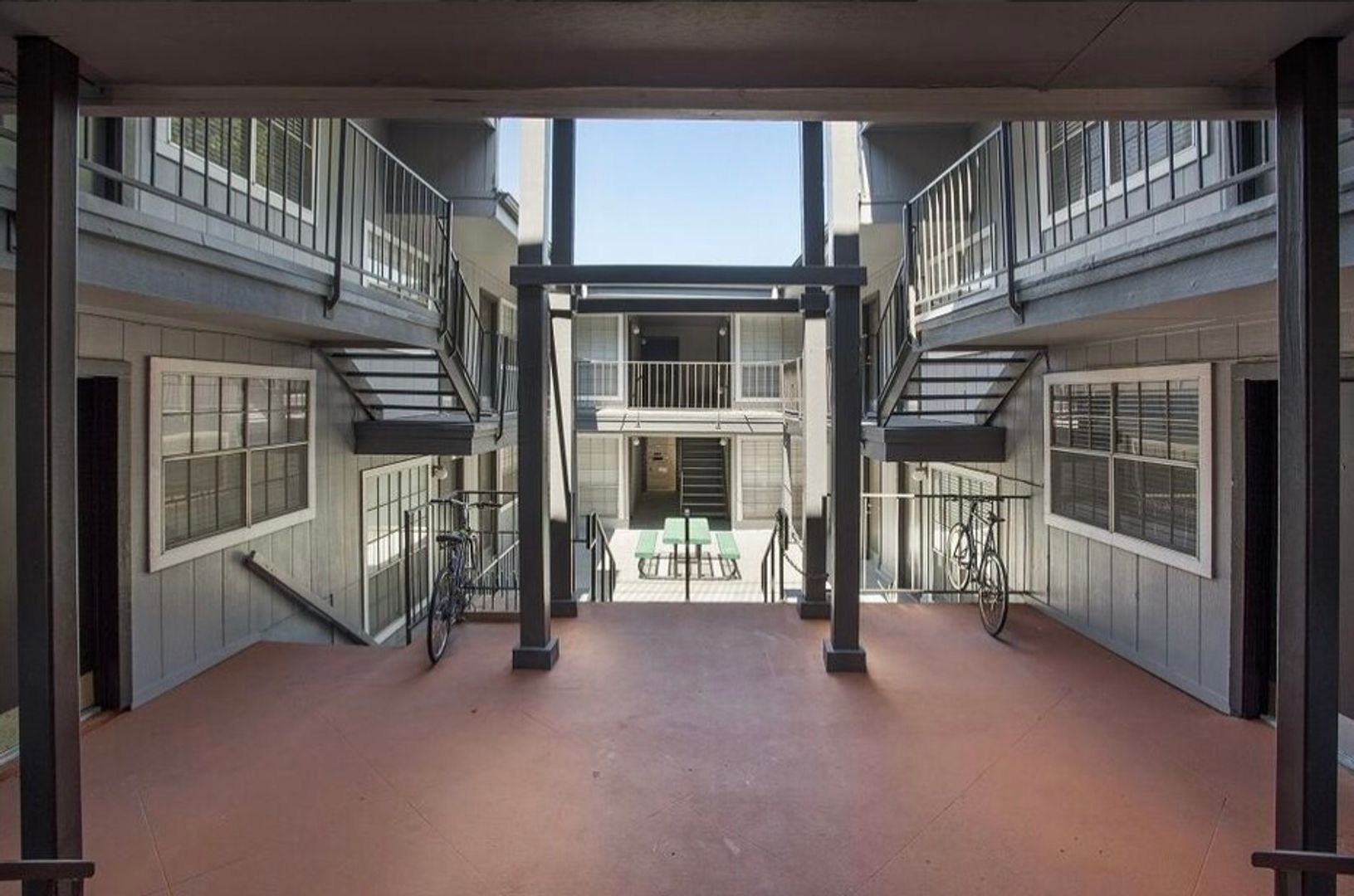 Austin Apartment: 2704 Salado Street