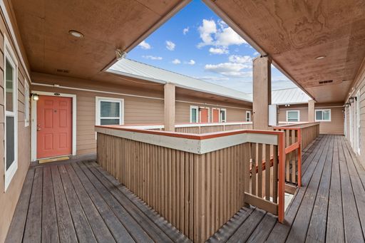 2 Bed 2 Bath Minutes from UTexas Campus!! – photo 1