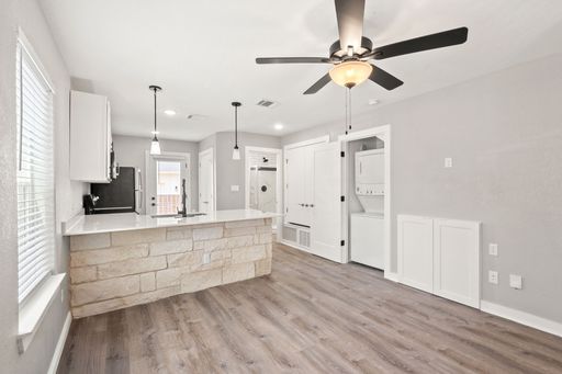 20 Tate Lane – Modern Standalone Home with Sleek Interiors & Cozy Outdoor Living – photo 1