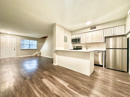 Newly Remodeled South Austin 2x1 @ Banister Heights – photo 1