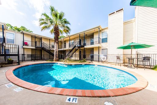 Chimney Sweep Apartments- Studio – photo 1