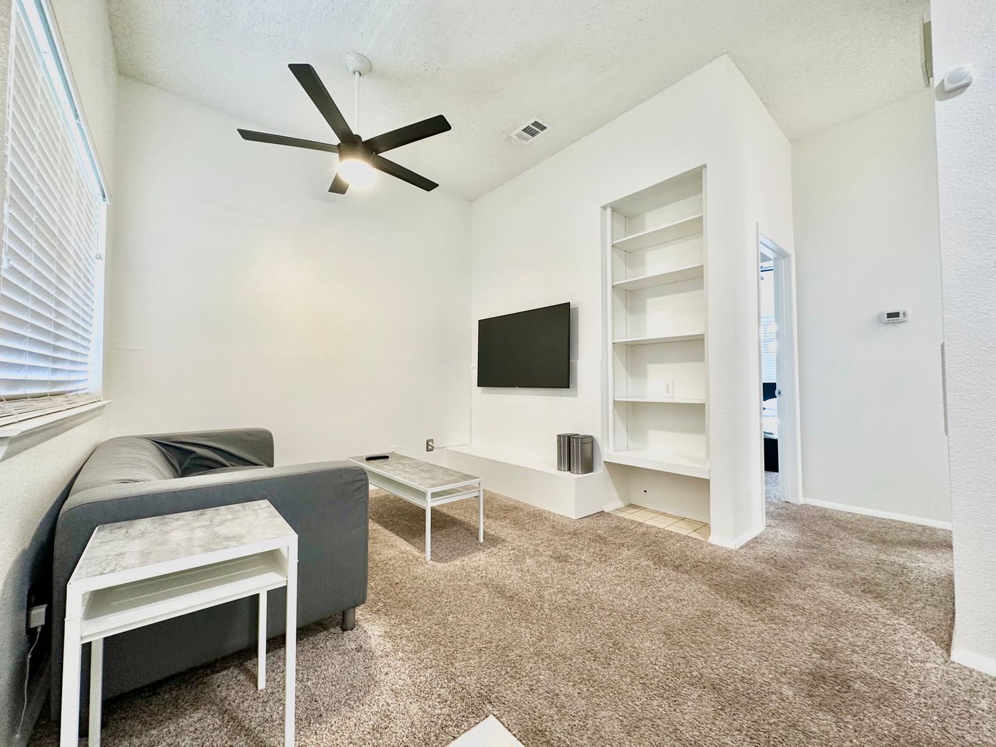Austin Apartment: 2813 Rio Grande Street
