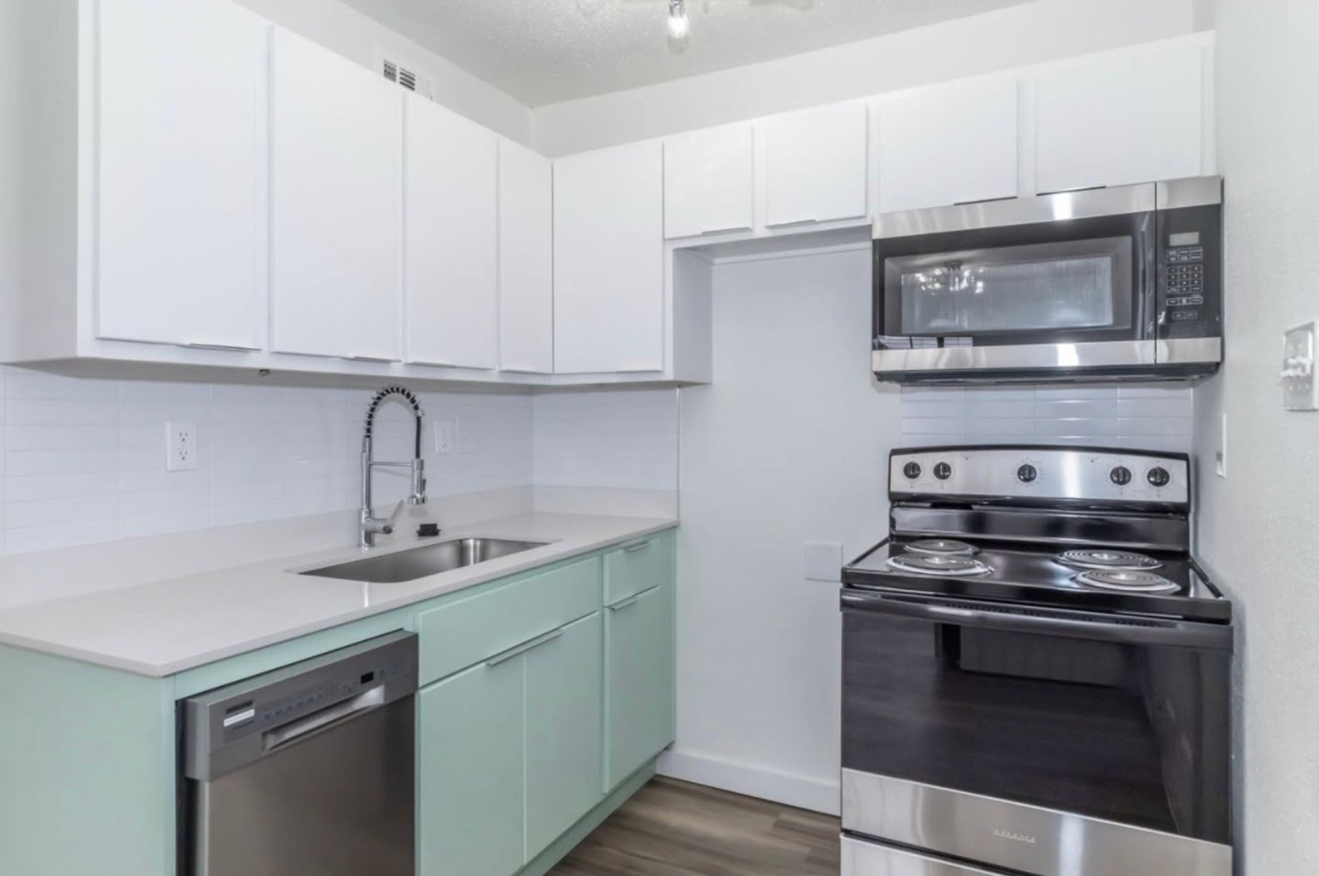 Austin Apartment: 7200 Duval St.