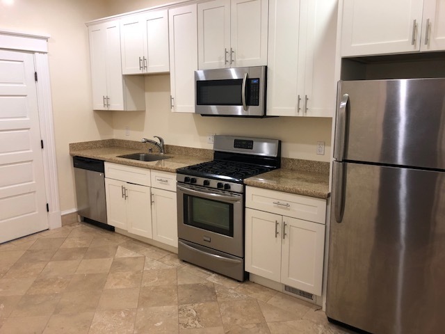 SAN FRANCISCO Apartment: 1405 BRODERICK ST