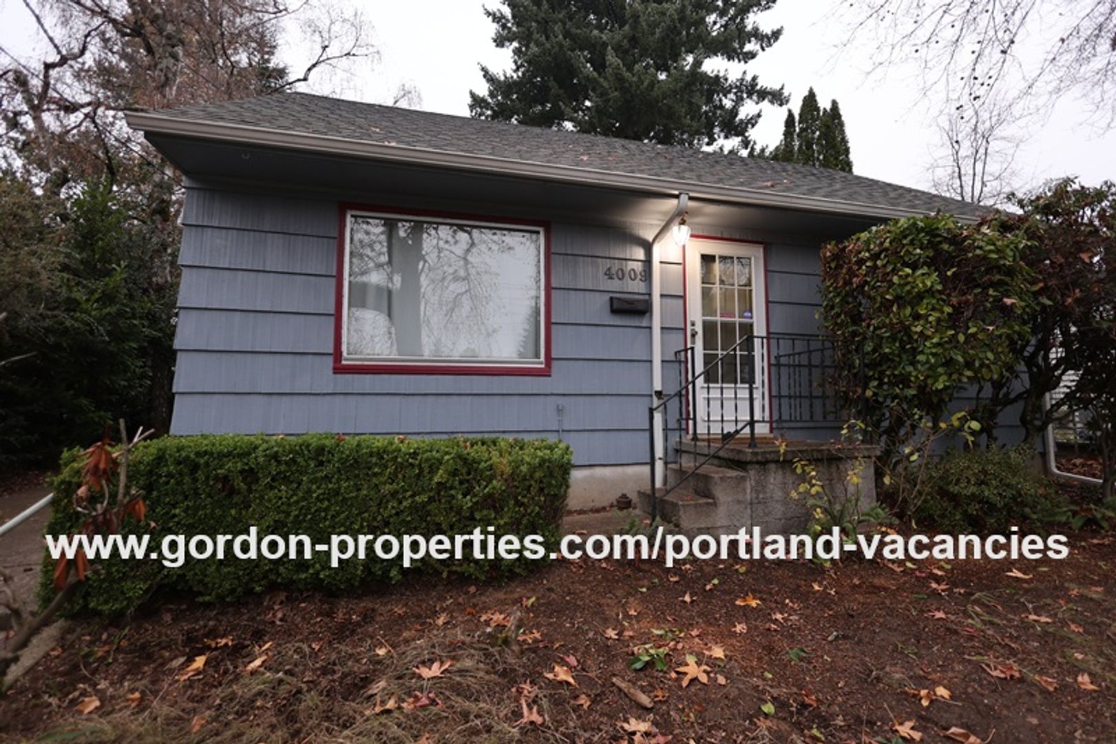 Portland House: 4009 SE Flavel St