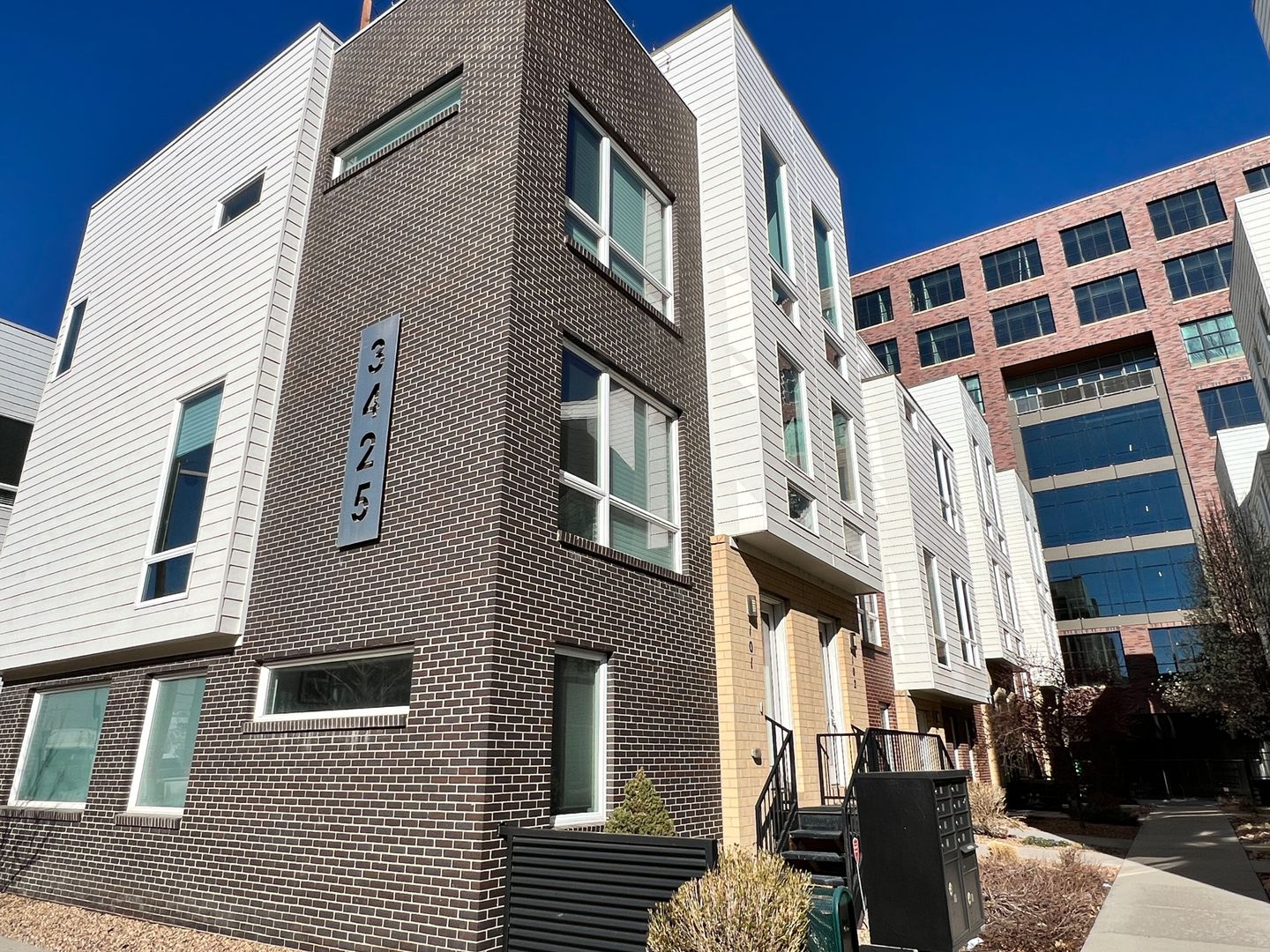 Denver Townhome: 3425 Larimer Street