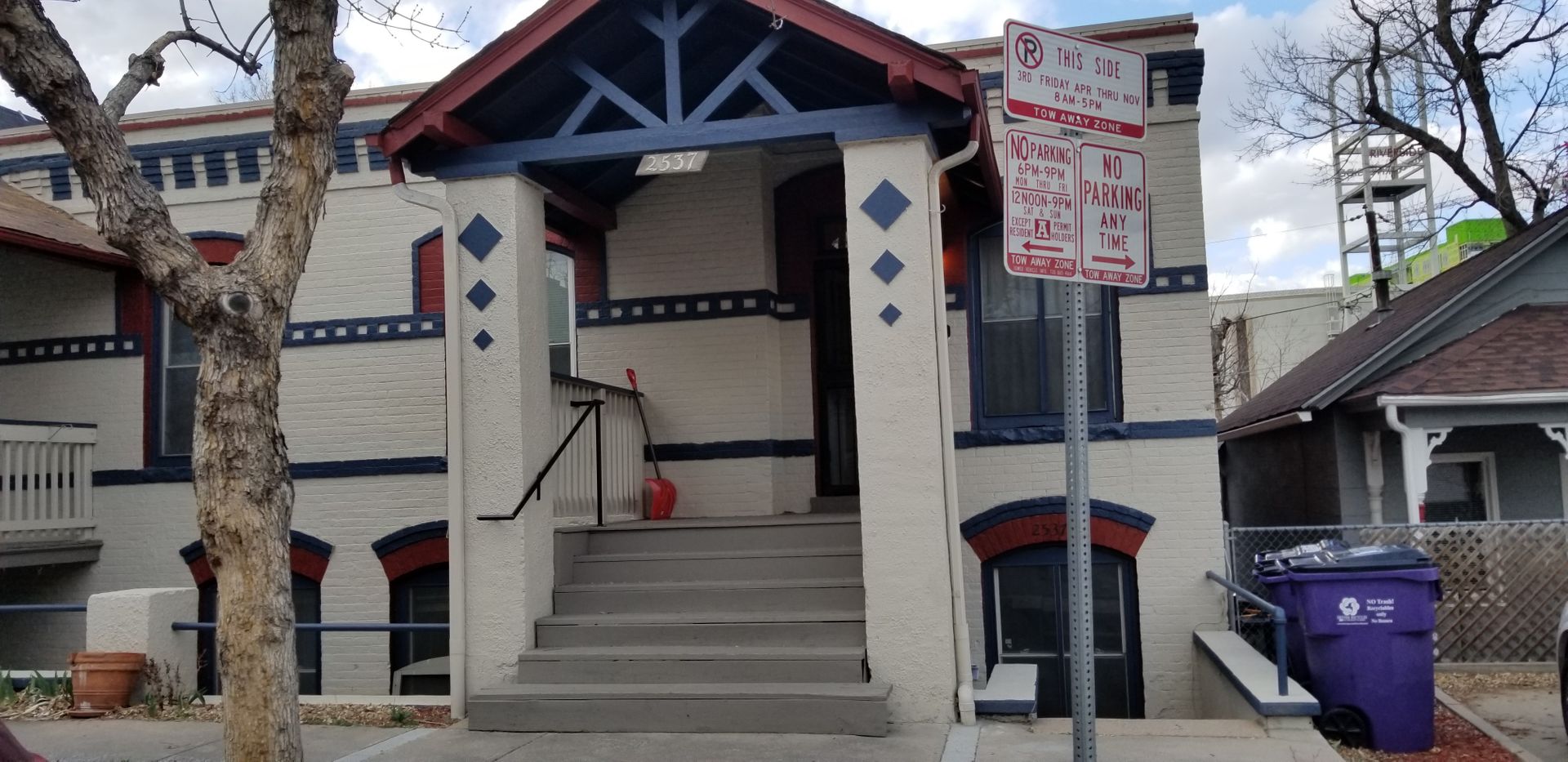 Denver Apartment: 2537 W River Drive