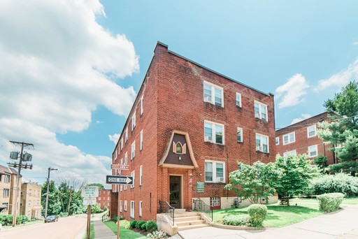 126 Central Square - Unit 05, Mt. Lebanon, PA 15228