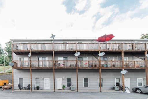 100-1400 Pinnacle Heights Drive, Morgantown, WV 26505
