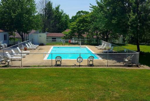 64 Sylvan Drive, Beaver Falls, PA 15010