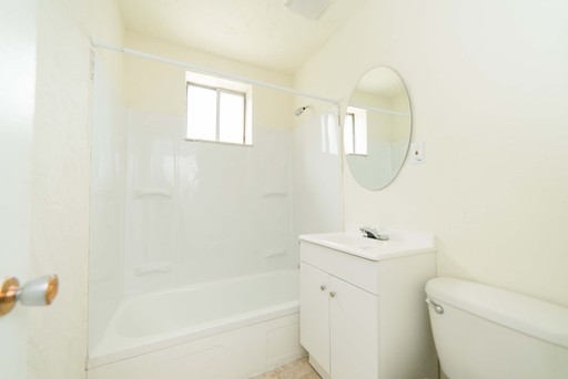283 Moon Clinton Rd - Unit 15A, Moon Township, PA 15108