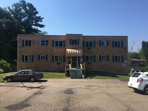 283 Moon Clinton Rd - Unit 10B, Moon Township, PA 15108