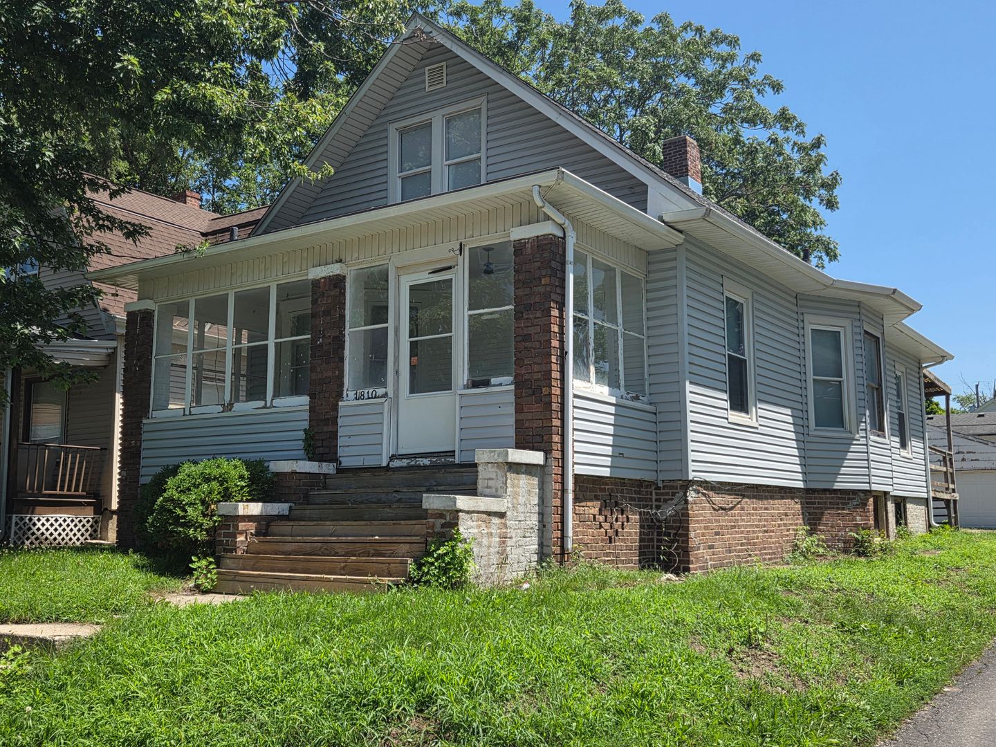 Peoria House: 1810 N New York Ave