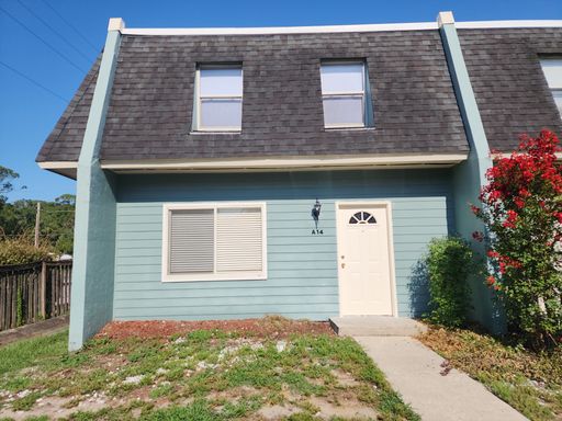 3BR/2BA Cricket Club l Townhouse – photo 1