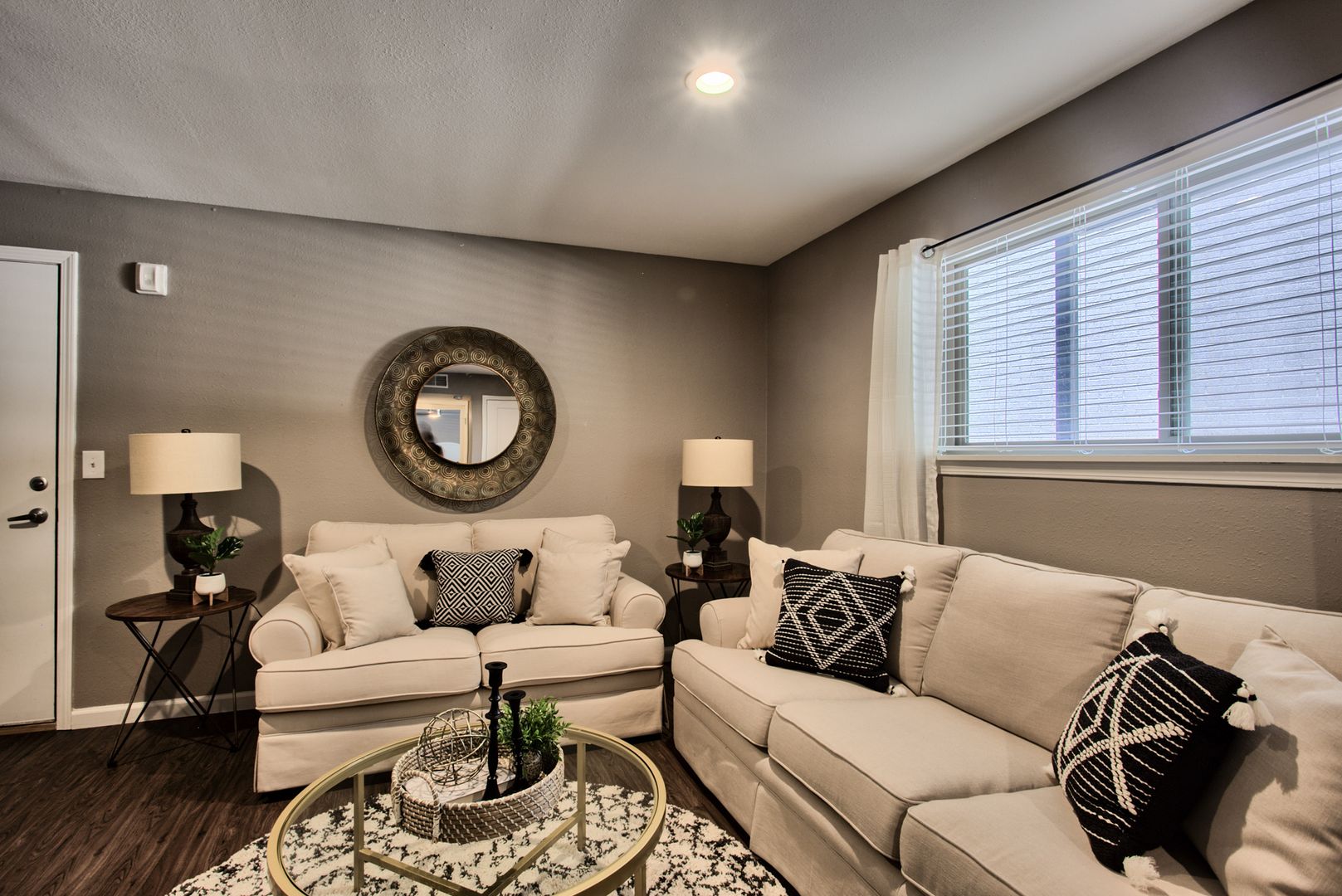 Edwardsville Apartment: 300 South Main Street