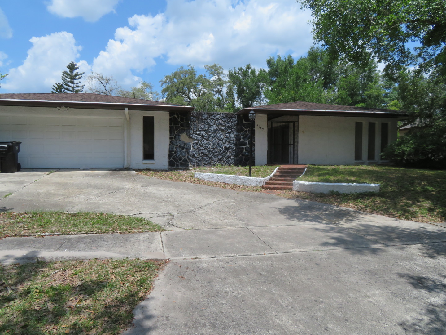 Orlando House: 4669 Montauk St.