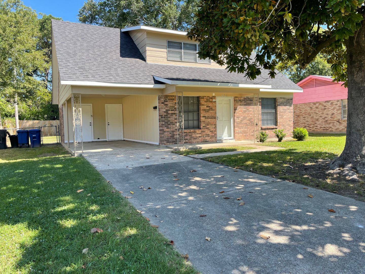 Shreveport House: 530 Lynbrook Boulevard