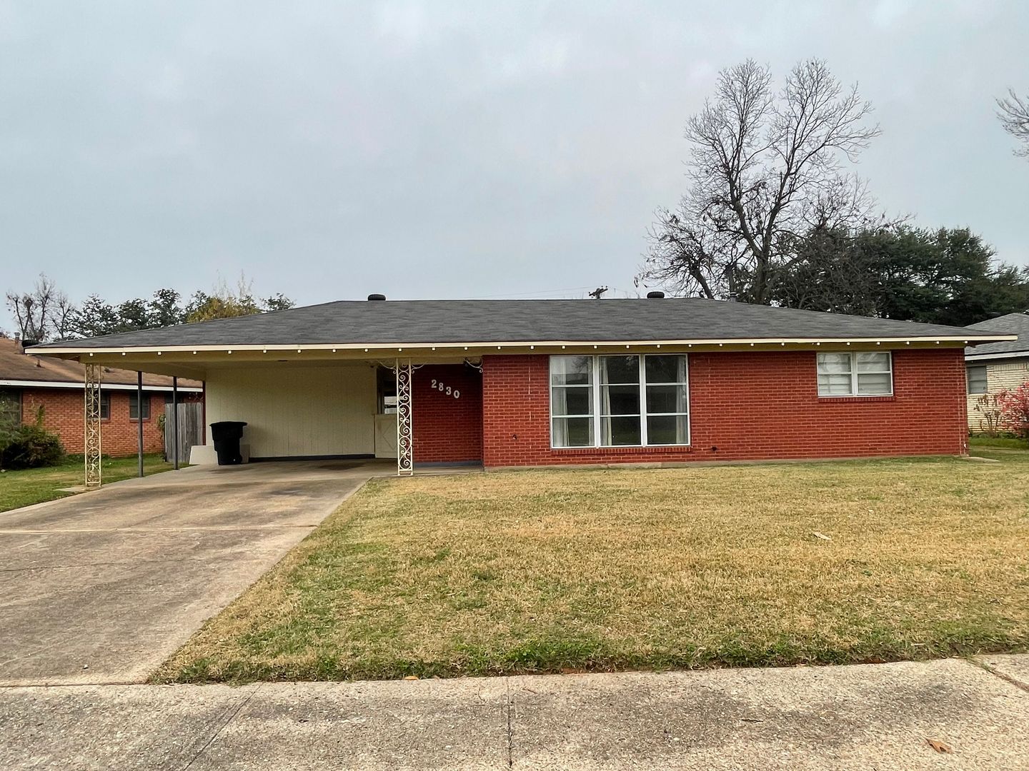 Shreveport House: 2830 Alvin Lane