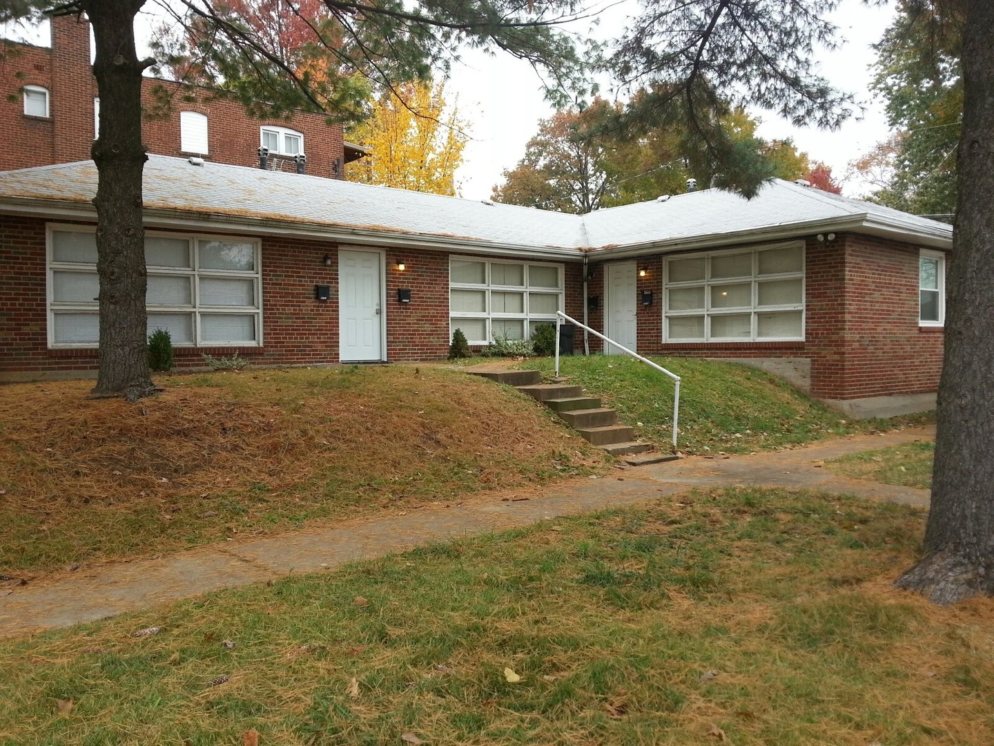 St. Louis Apartment: 4101-4107 Potomac Street