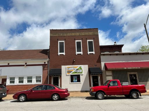 Office Space Located Central West End in St. Louis!!!