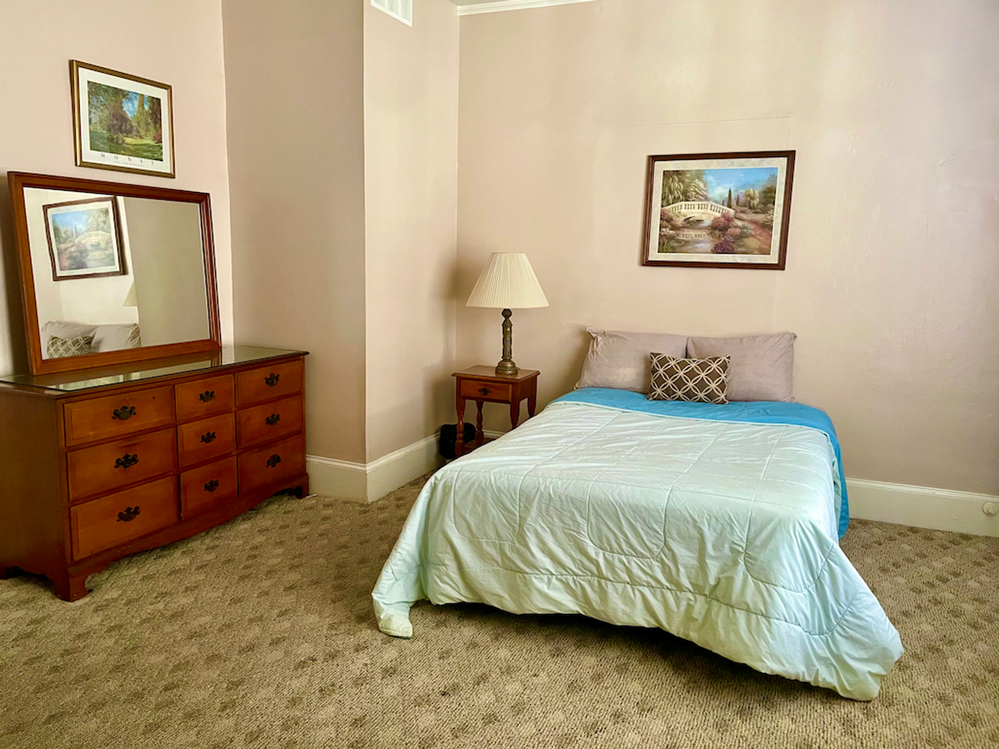 rocky mount Apartment: 336 Villa Street