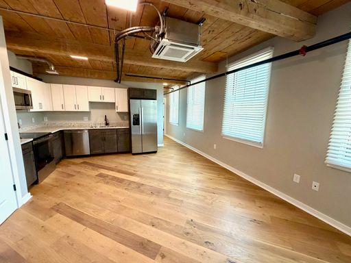 17 Hermon Street - 402 – photo 1